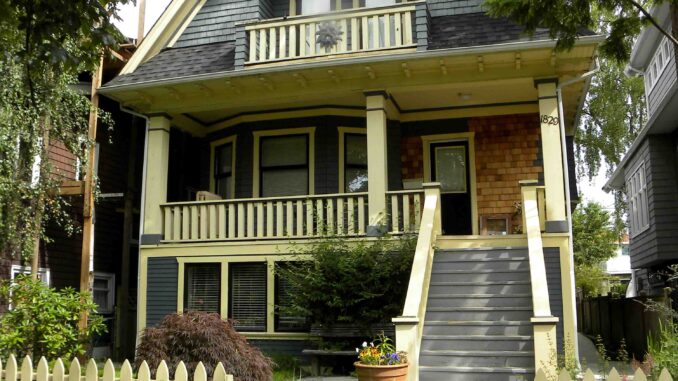 A Romantic Walk Through Vancouver’s Wooden Neighborhoods: Where Homes Tell Stories - Photo By Thanasis Bounas