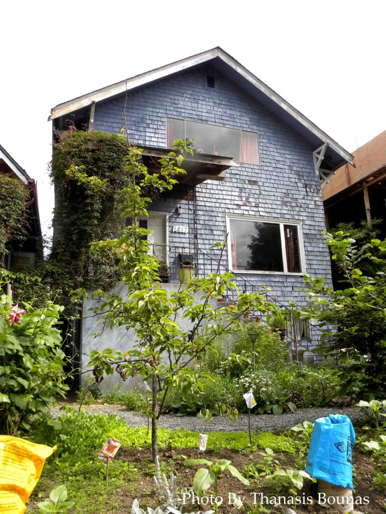 A Romantic Walk Through Vancouver’s Wooden Neighborhoods: Where Homes Tell Stories - Photo By Thanasis Bounas