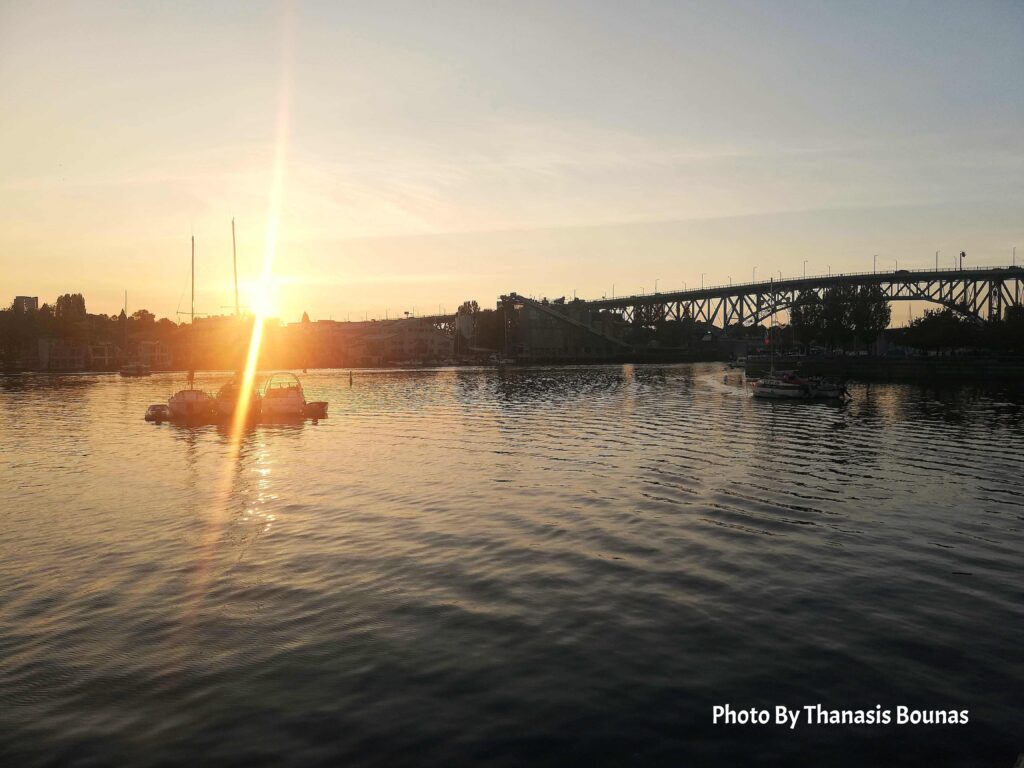 False Creek Vancouver From Industrial Past to Sustainable Waterfront Living - Photo By Thanasis Bounas