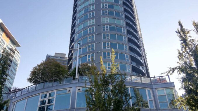 Modern Architecture in Downtown Vancouver Vision, Light, and Functionality – Photo By Thanasis Bounas