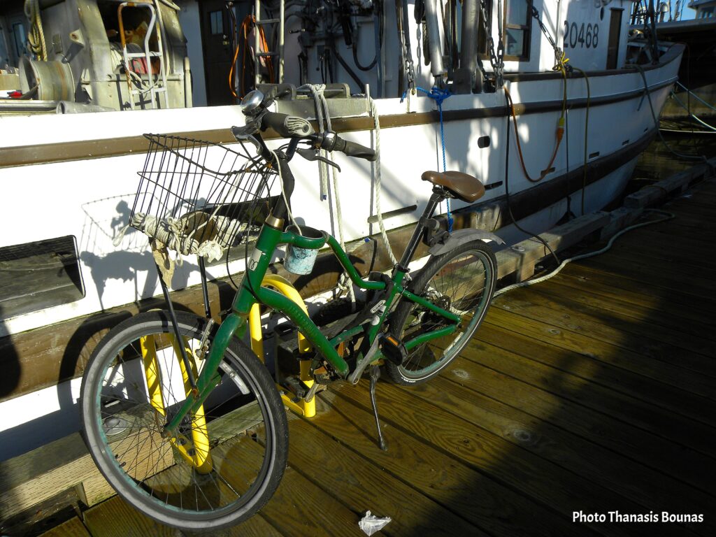 Marinas and Memories The Romantic Harbors of the Pacific Northwest - Photo By Thanasis Bounas