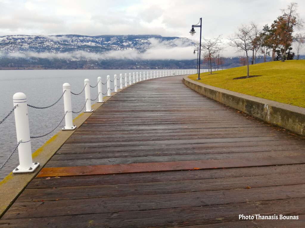Winter Harmony in Kelowna - A Walk Where Nature and Humanity Meet - Photo Thanasis Bounas